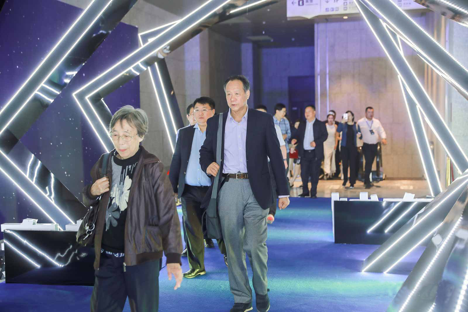 荣鼎·嘉之汇首期产品发布会